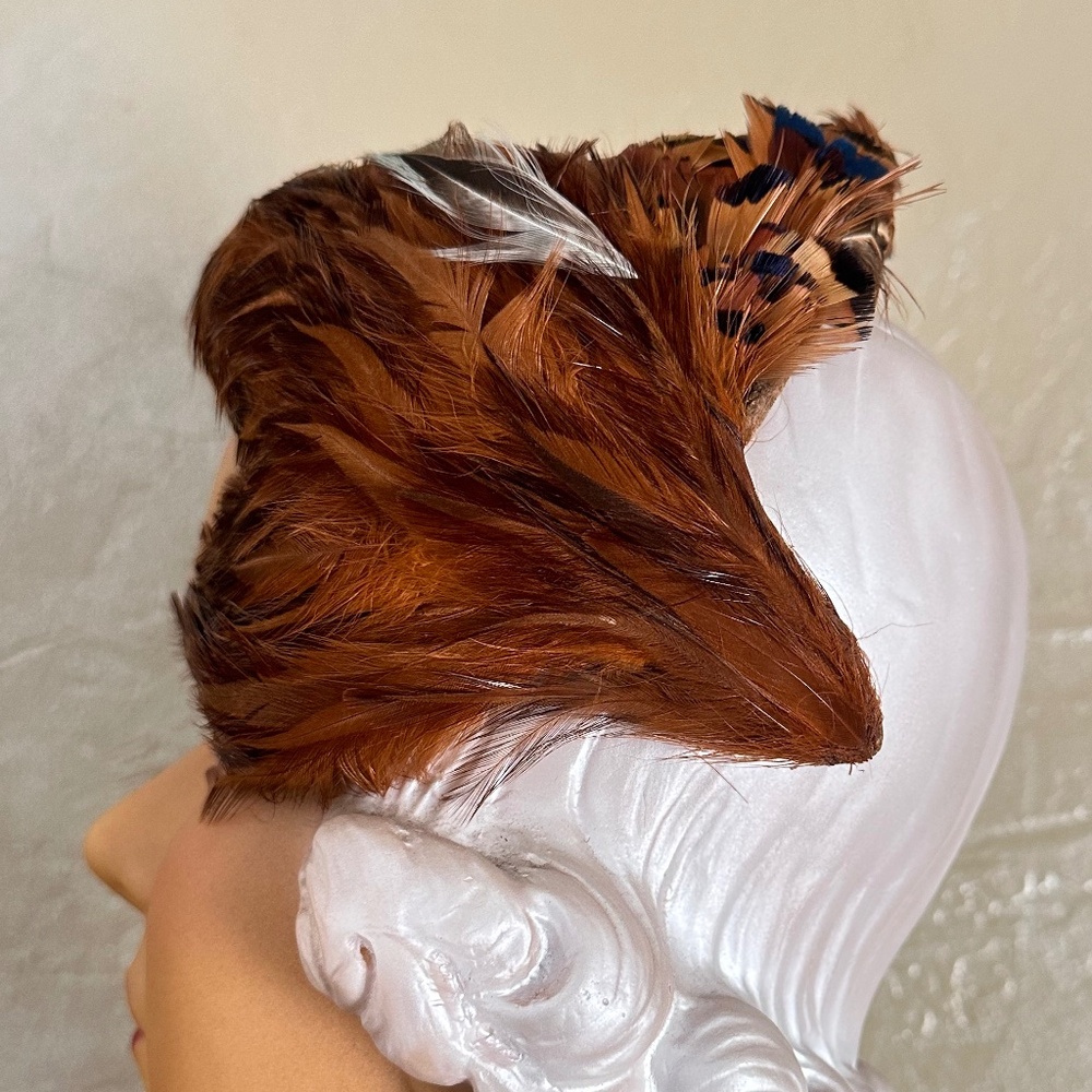 Fascinating 1950's Rust/Multicolor Feather Cockta… - image 5